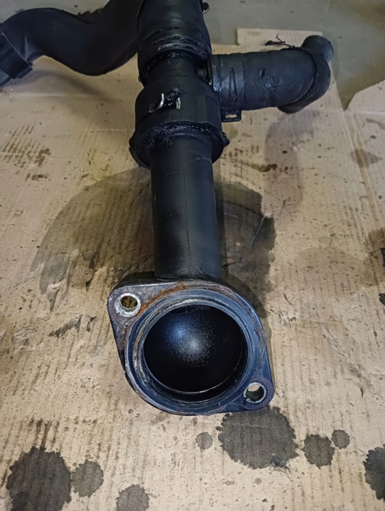 фото №6, Труби шланг дроти води vw audi 2.0 tdi | 8k0122293b 8k0122293f