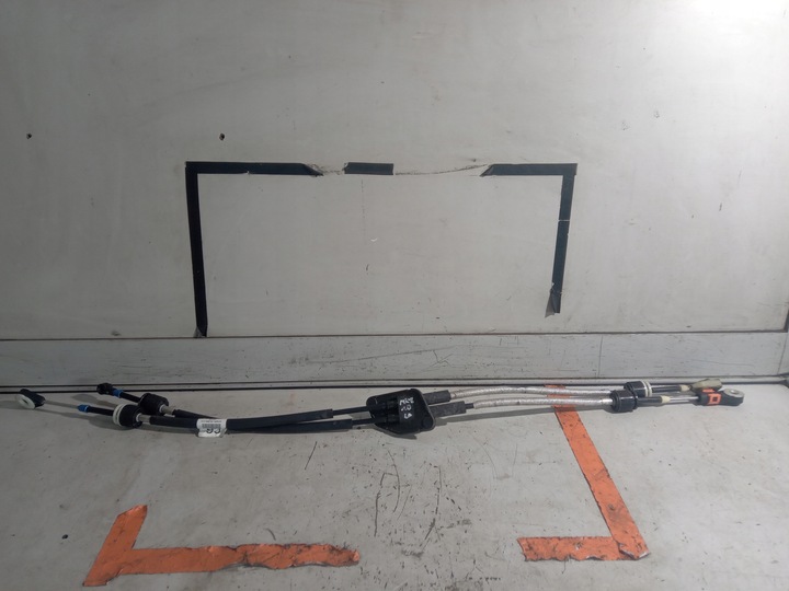 фото №1, Ford fiesta mk8 троси зміни коробки передач 6 b 1.0 eb