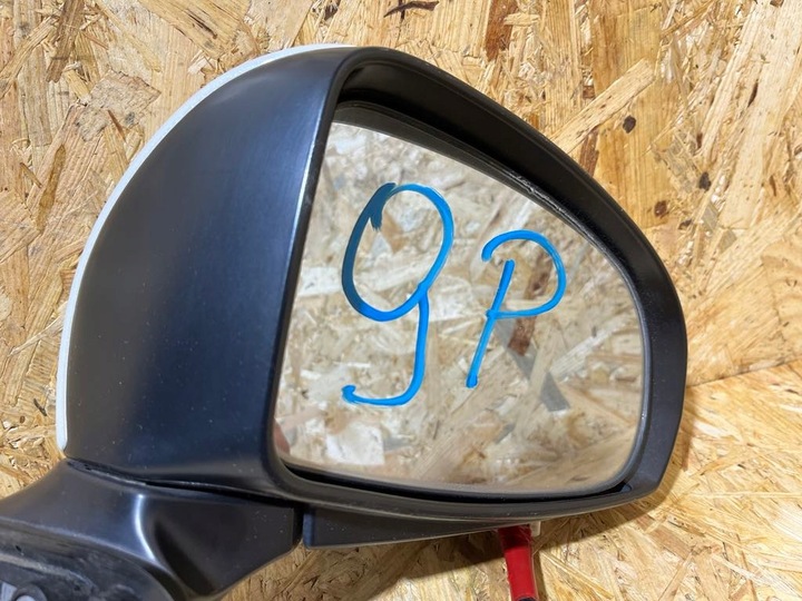 фото №9, Комплектні дзеркало праві toyota prius iii 9 pin лак 070 європа демонтаж