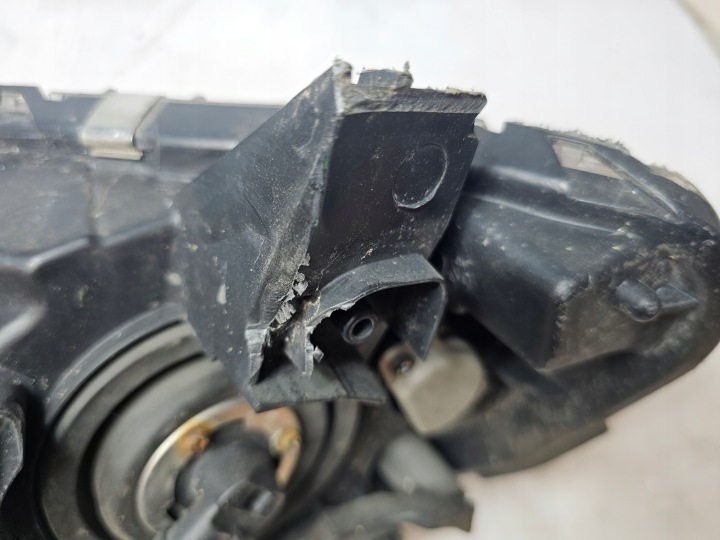 фото №10, Mitsubishi lancer 07-17 фара праве перед 8301c340 usa
