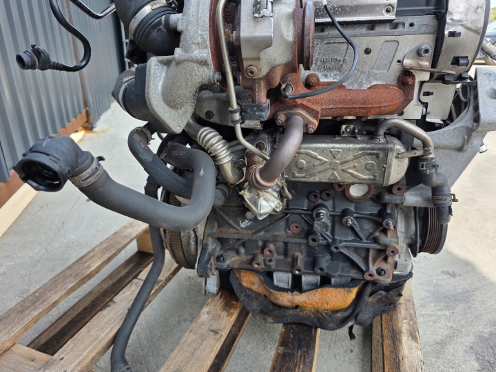 фото №8, Двигатель комплектный audi vw seat skoda 2.0 tdi cff cffb 137882 km оригинал !!!