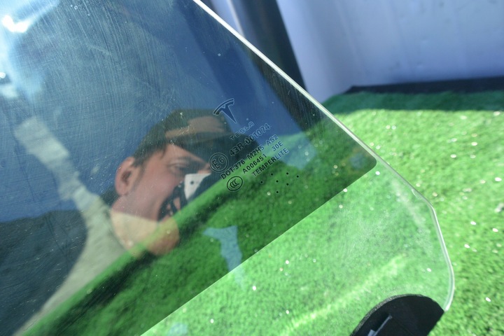 фото №6, Стекло дверь зад правый правая tesla модель s 12-16