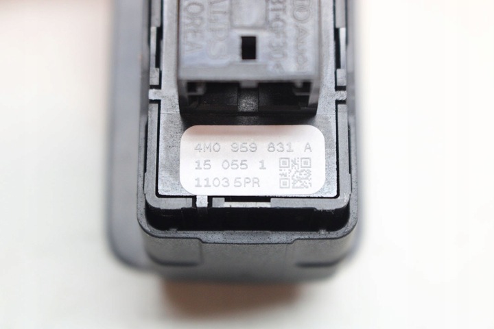 фото №12, Audi a4 a5 q5 q7 кнопка багажника 4m0959831a 4m0