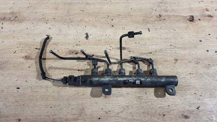 фото №1, Планка вприскувальний opel zafira b 05-08 1,9 cdti 0445214095