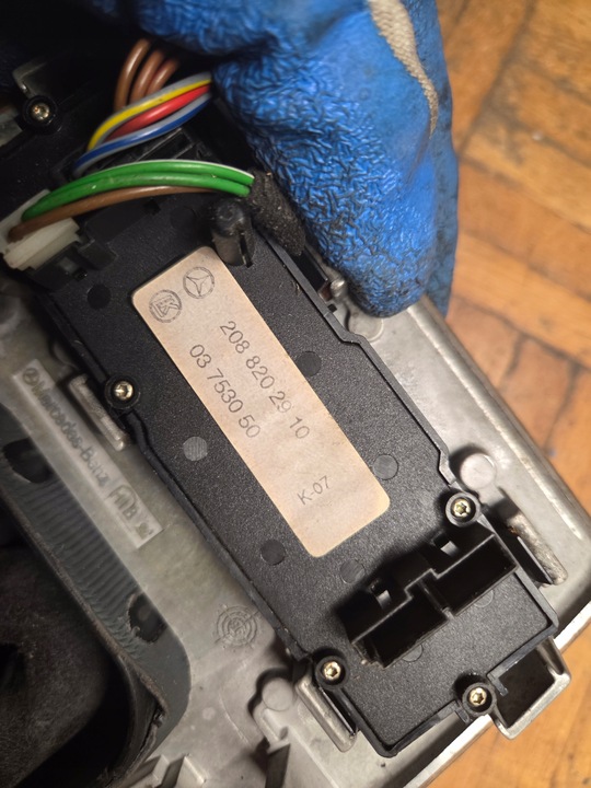 фото №7, Панель керування mercedes clk c208 2088202910