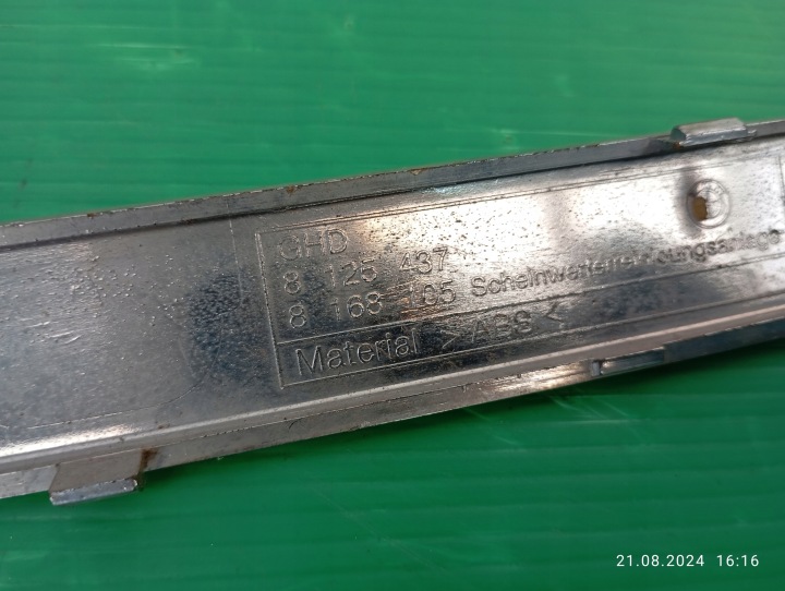 фото №9, Bmw 7 e38 молдинг хром бампера передней 8125437