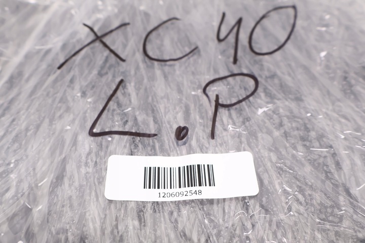 фото №13, Volvo xc40 обивка спинка сиденья левый перед 31467359, 32248712