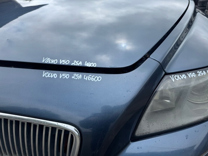 фото №8, Volvo v50 бампер перед переднее 46600