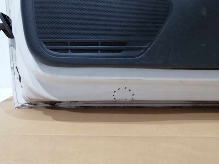 фото №13, Дверь правые передние перед vw up 3d белый