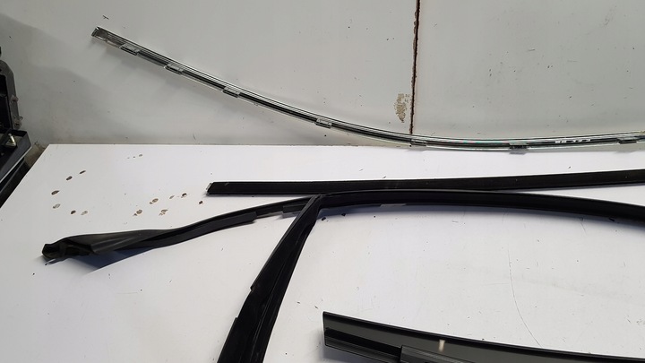 фото №9, Прокладка планка дверь правые перед bmw e65