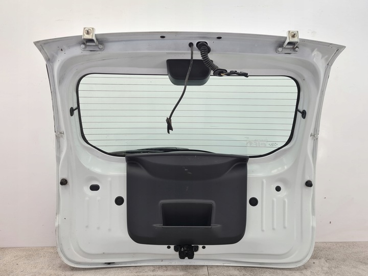 фото №12, Dacia duster i крышка багажника dv369