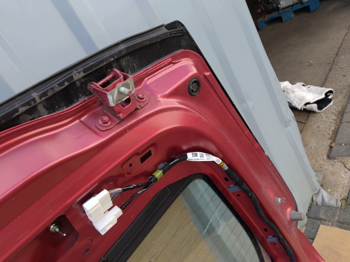 фото №15, Mazda 3 iv 19- крышка багажника хэтчбек 46v usa