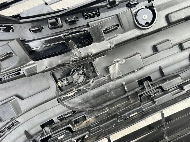 фото №14, Бампер перед mercedes a293 eqc amg решётка радиатора решётка