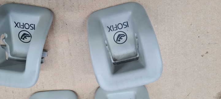 фото №4, A5 s5 8t заглушка isofix сидіння зад kpl 4szt 8t0887233a