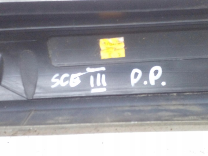 фото №9, Молдинг стійка праве перед renault scenic iii 08-16