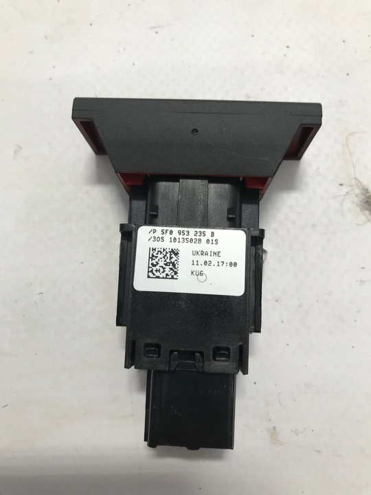 фото №2, Кнопка перемикач світла аварійних seat ateca
