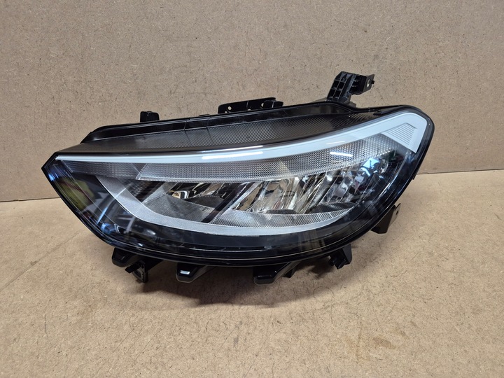 фото №1, Volkswagen id-3 id3 лампа фара полный led левый европа 10b941005a