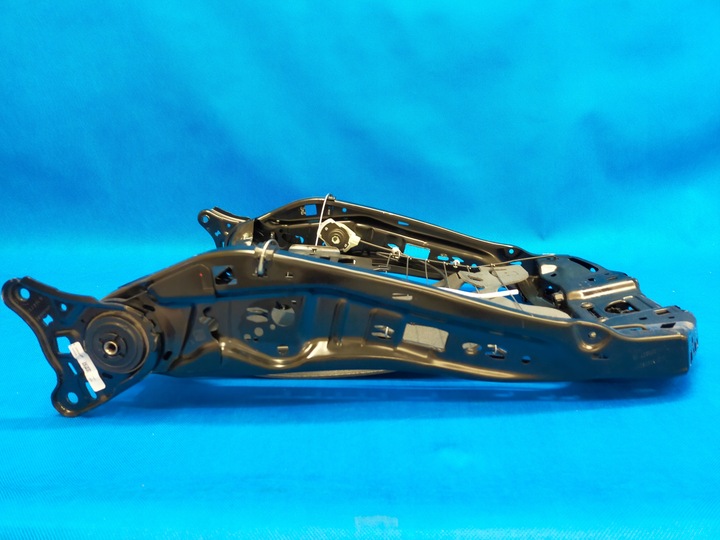 фото №7, Skoda kamiq 2023 r 1.5 tsi 110kw каркас спинка сиденья правые 2q0881046a