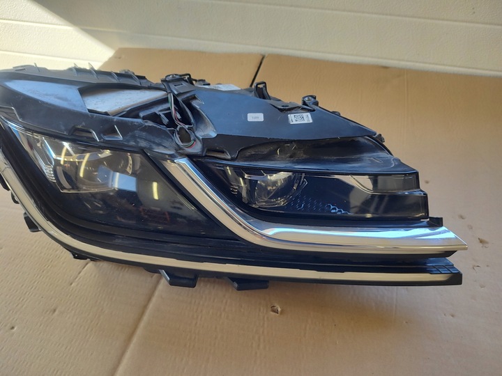 фото №15, Vw arteon - лампа права передня повний led