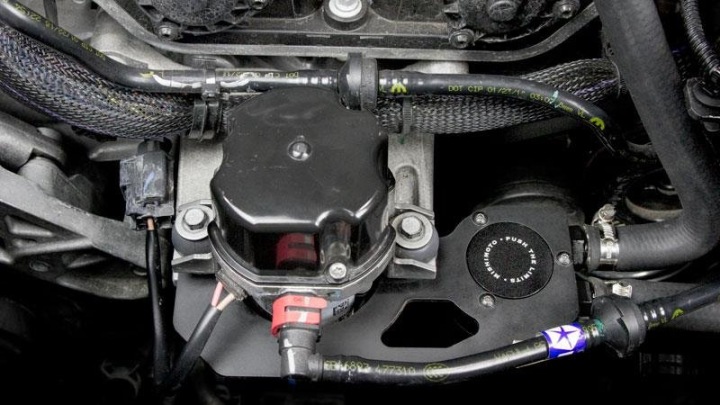 фото №5, Mishimoto контейнер na масло jeep wrangler jl 2.0l 2018-2023