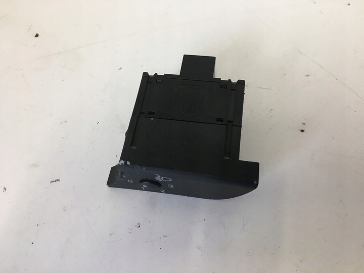 фото №13, Audi a4 b6 sedan 00-05 перемикач світла 8 pin 8e1919094