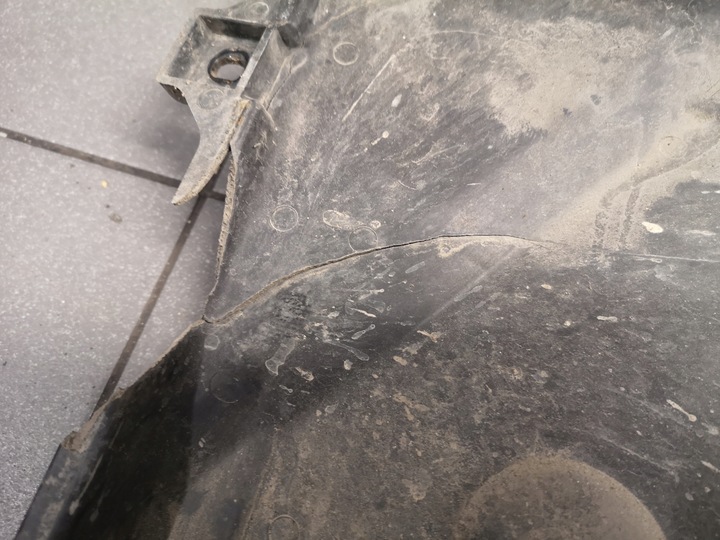 фото №13, Корпус вентилятора ford galaxy 1.9 tdi 7m0121207