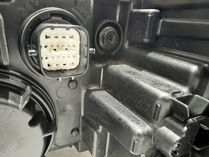 фото №9, Лампа правая полный led hyundai ioniq 5