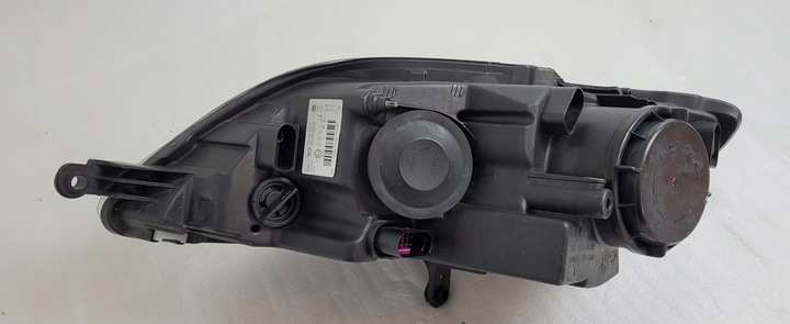 фото №11, Лампа права звичайна vw golf plus 5m1 2009-2012