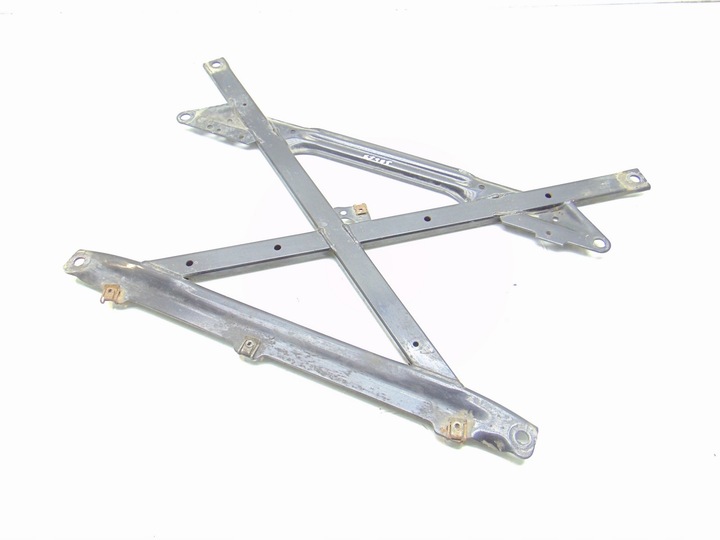 фото №1, Розпірка підрамник перед audi rs4 8b 8k1399345b