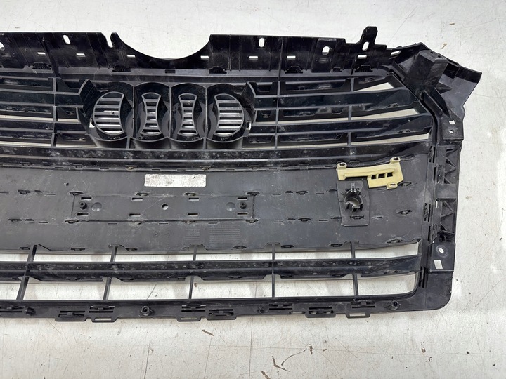 фото №12, Решітка радіатор решітка радіатора audi a4 b9 8w0 15-19 s-line чорний 8w0853651br