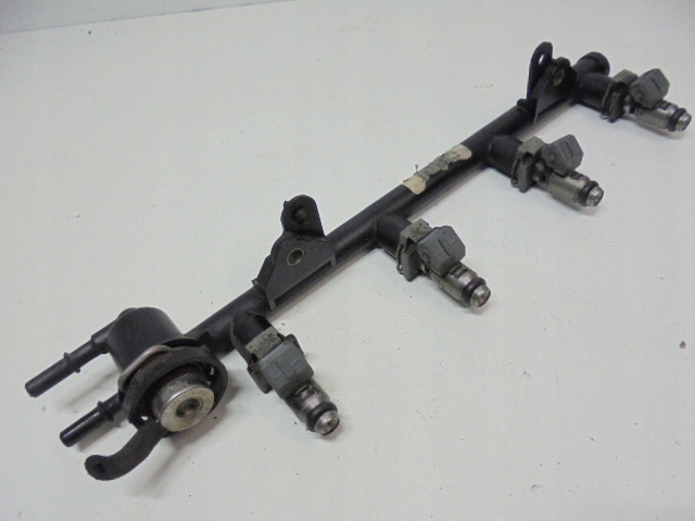 фото №1, Ford fiesta mk4 fl форсунки 2n1u-9f593-ka 1,3 kpl. 4szt.
