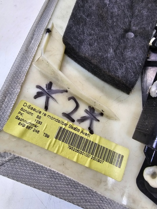 фото №9, Захист стійка багажника правий зад audi a4 b8 рестайлінг 8k9867246 tb9