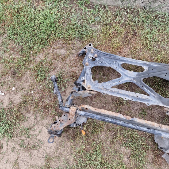 фото №12, Підрамник подушки двигуна a6 c7 kpl