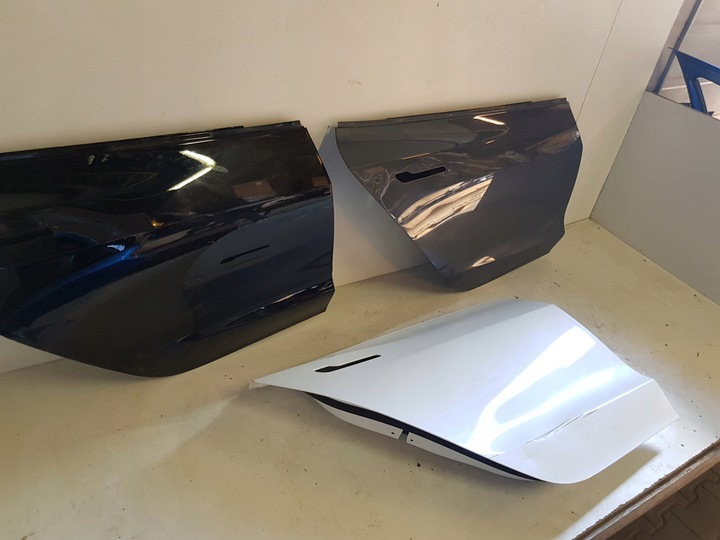 фото №5, Tesla 3 дверь правые зад задние