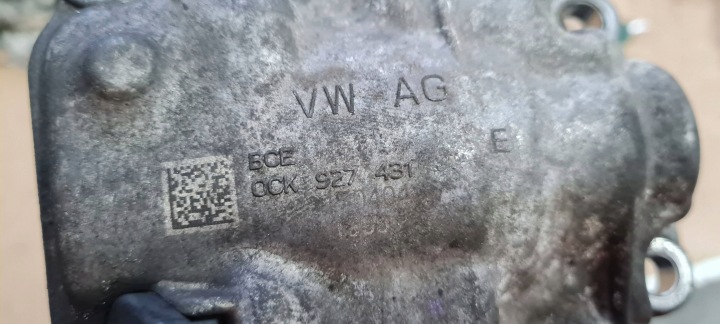 фото №10, A4 b9 крышка з датчиком коробки коробка передач s-tronic audi a6 0ck927431e a5 8w