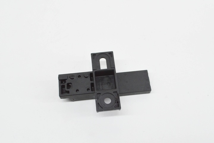 фото №5, Audi q8 антенна bezkluczykowa 4m0907247 3.0 гибрид 210kw 2021