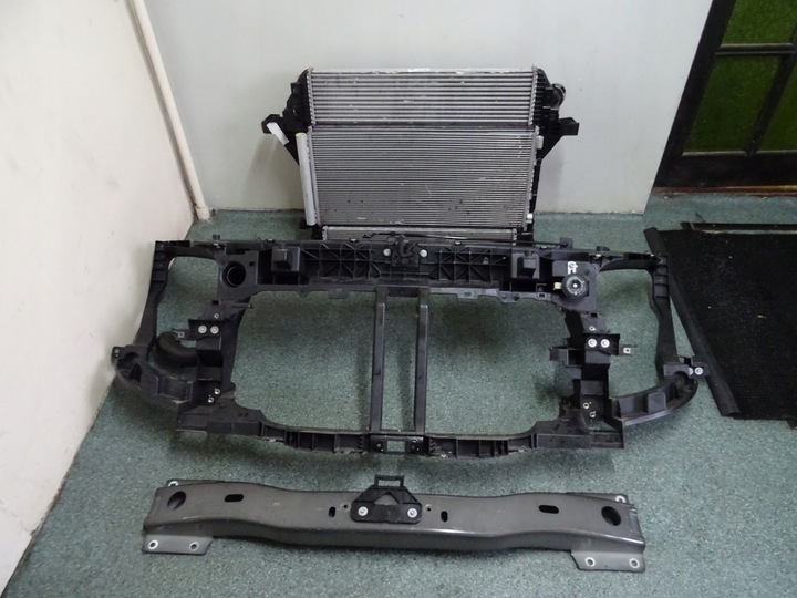 фото №1, Renault master iv 19- pas переднее радиатор балка