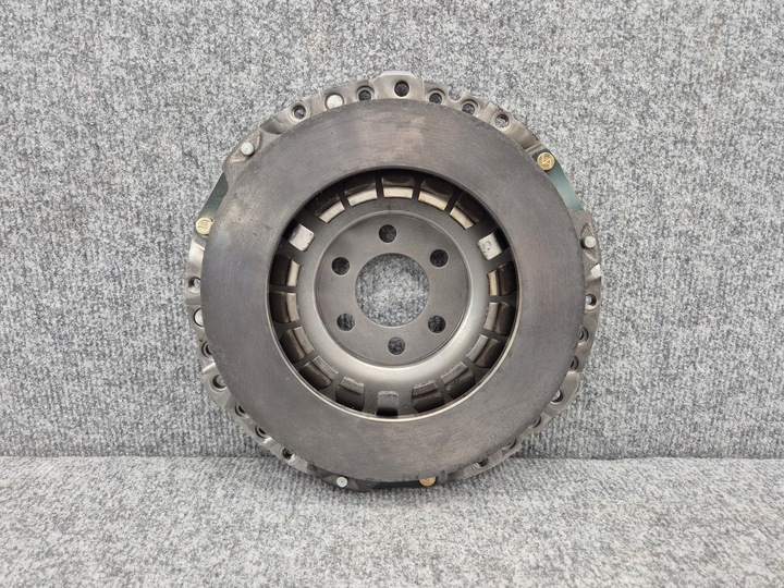фото №3, Audi seat skoda vw прижим сцепления оригинальный номер 038141025l valeo