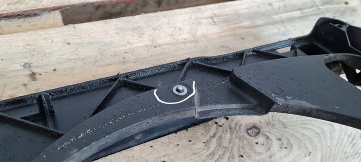 фото №13, A6 c6 рестайлинг pas переднее усилитель лобовое 4f0805594h