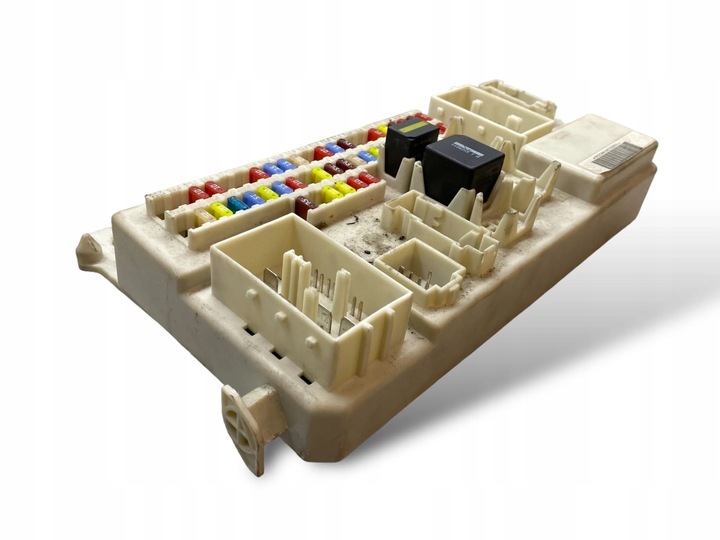 фото №2, Ford c-max i 2004 рамка / модуль запобіжників