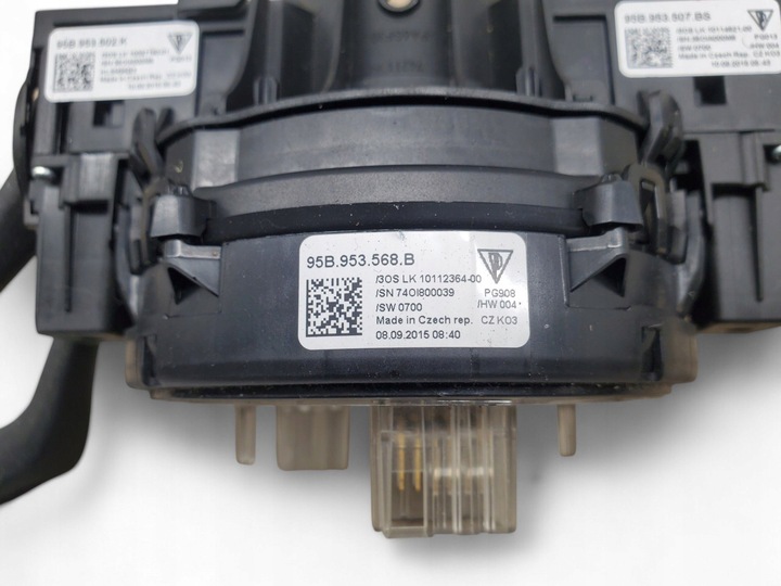 фото №8, Porsche macan 95b953568b кермовий/підкермовий / перемикач поворотів двірник