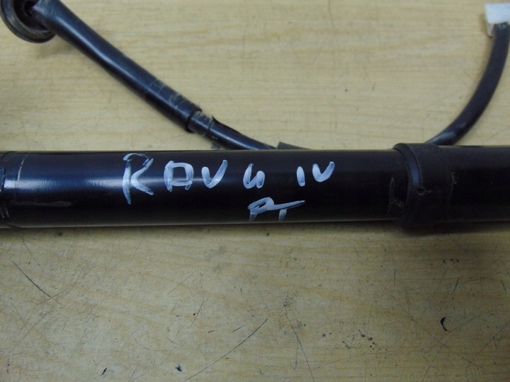 фото №12, Петля крышки амортизатор правый зад toyota rav4 2012- 68910-42015