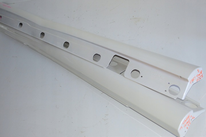 фото №12, Mercedes s класс w221 рестайлинг amg планка пороговая длинный