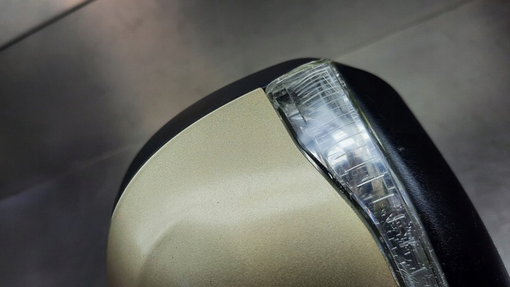 фото №8, Зеркало левая 8 pin 30799051 volvo v60 s60 ii 10-18r uk