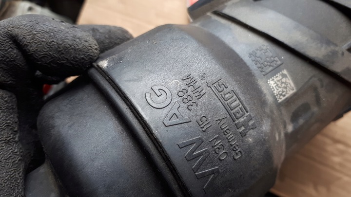 фото №8, A6 c7 4g основа фільтра масла 2.0 tdi 03n115389