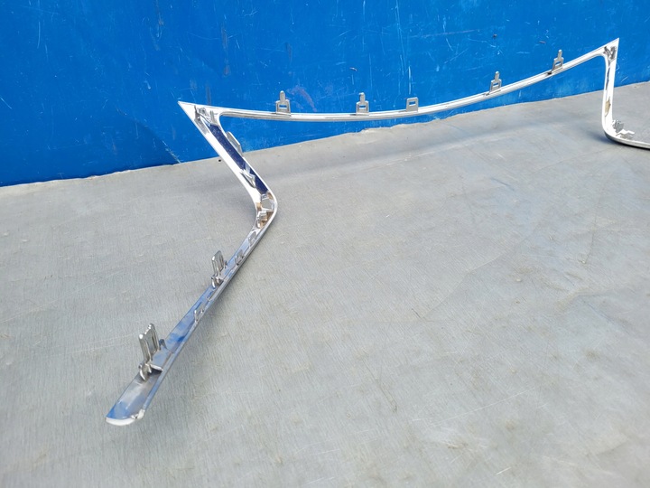 фото №11, Lexus is200t is300h is300 рестайлинг 2016-2020 16-20 рамка решётка бампера хром