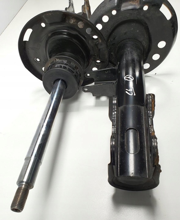 фото №2, Амортизаторы перед mercedes w246 пара