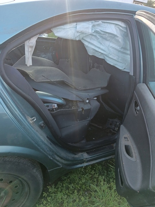 фото №8, Nissan primera p12 sedan hb універсал прокладка двері ліва права перед зад 02-