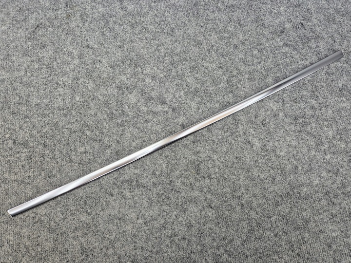 фото №4, Volkswagen touareg планка декоративна dekor двері зад ліва хром 7p0853907 7z7