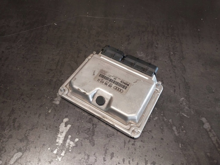 фото №6, Блок управления  / модуль ecu audi a4 b6 8e 8h 1.9 tdi 038906019cg 0281010406